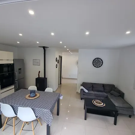 Evasion Et Confort Maison 8 Couchages Avec Piscine 别墅 *