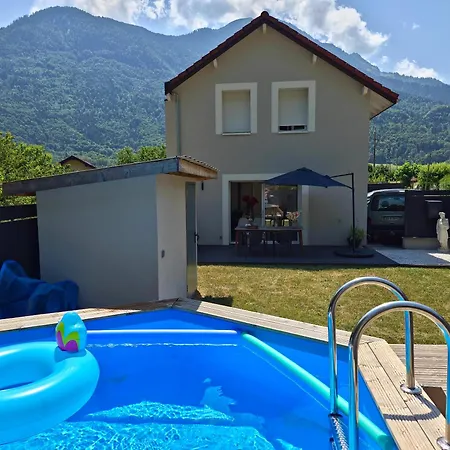 Evasion Et Confort Maison 8 Couchages Avec Piscine 别墅 *