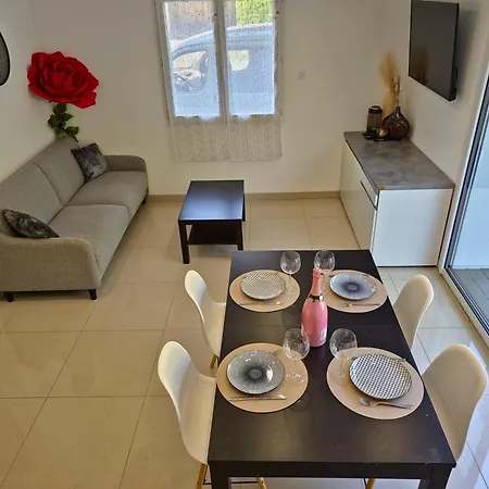 Villa Evasion Et Confort Maison 8 Couchages Avec Piscine *